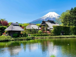 Oshino Hakkai|THE GATE|Japan Travel Magazine: Find Tourism & Travel Info